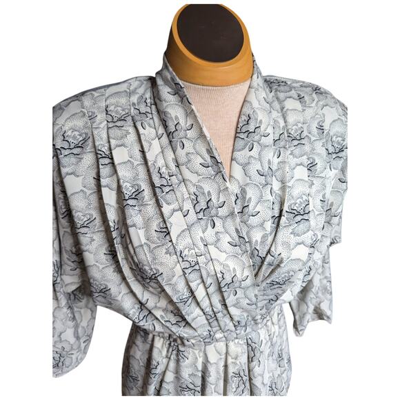 Vtg 1980s Positive Influence White Black Pointillist Floral Drape Midi Dress 7 8 - Picture 4 of 7